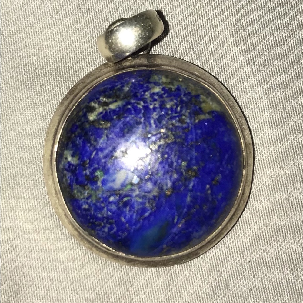 Pendant